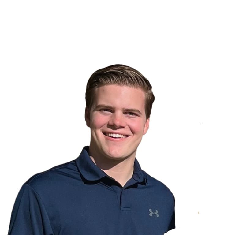Lucas Courts